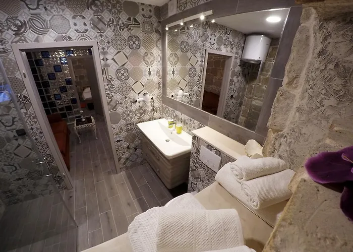 Plaza Stone Apartman