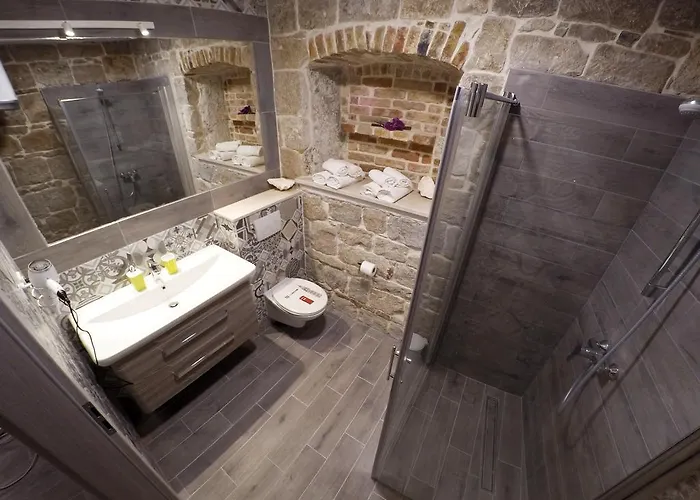 Apartman Plaza Stone *